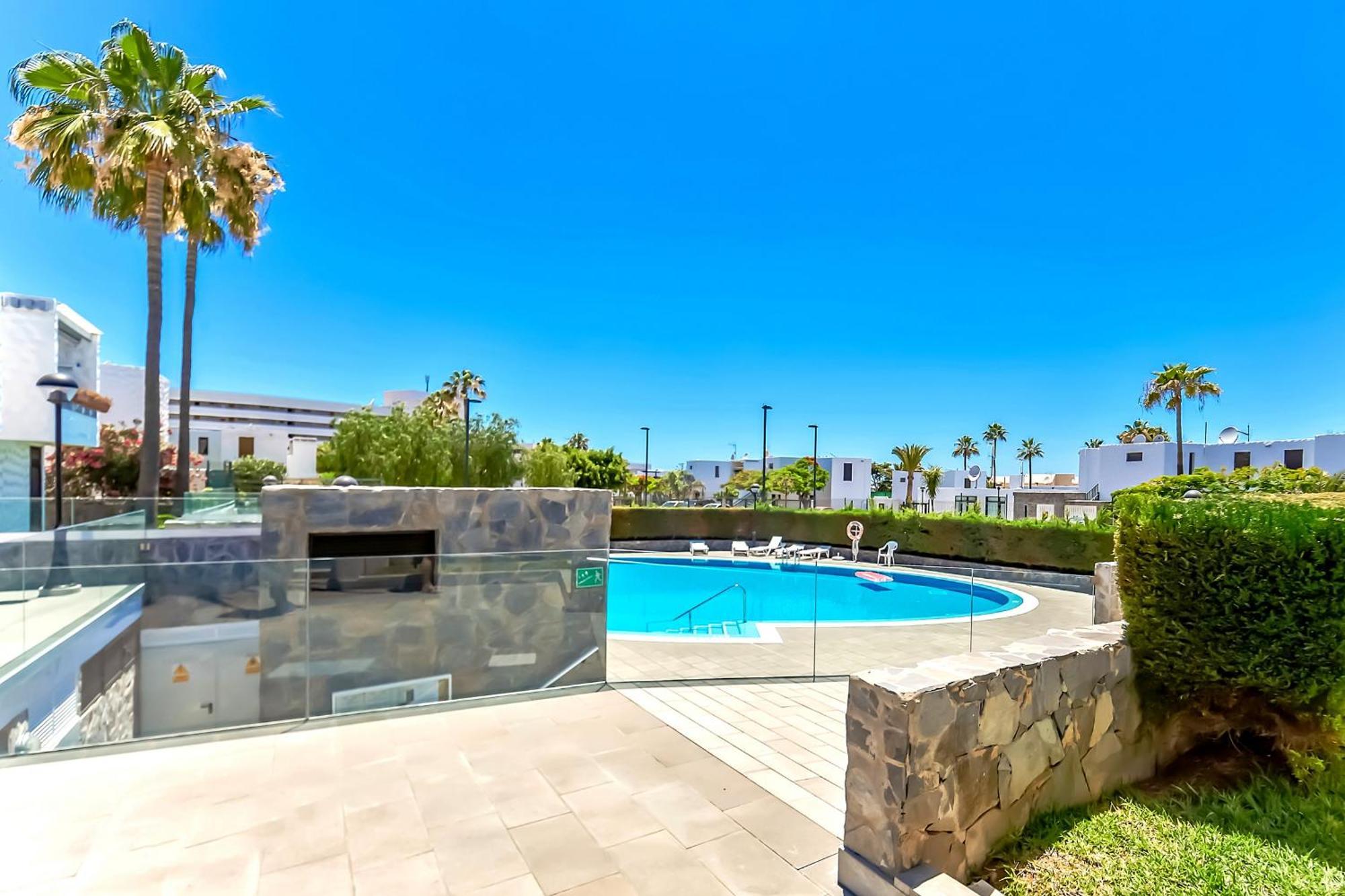 Two Bedroom Apartment, Near Playa De Las Americas, Free Wifi, Pool Buitenkant foto